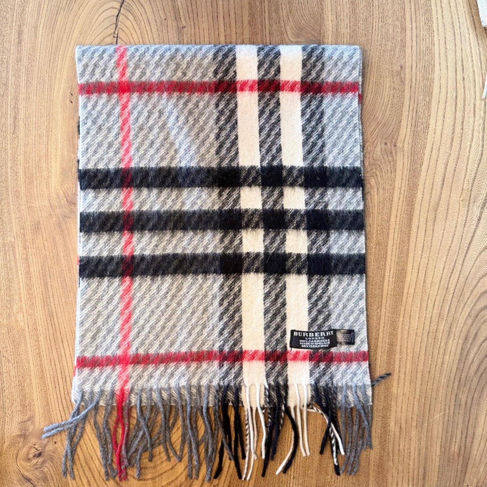 Burberry London Grey Nova Check 100% Cashmere Scarf Made in England Fringe Plaid
